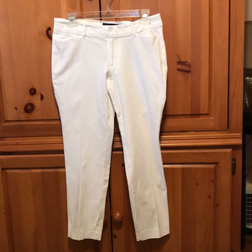 White capris pants